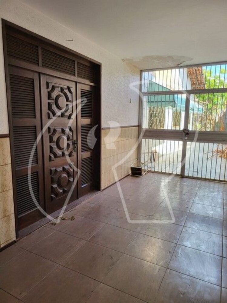 Casa à venda com 4 quartos, 217m² - Foto 8