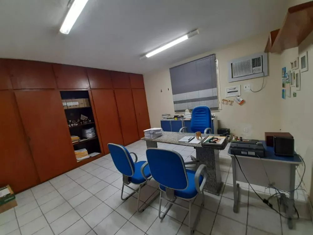 Casa, 4 quartos, 300 m² - Foto 14