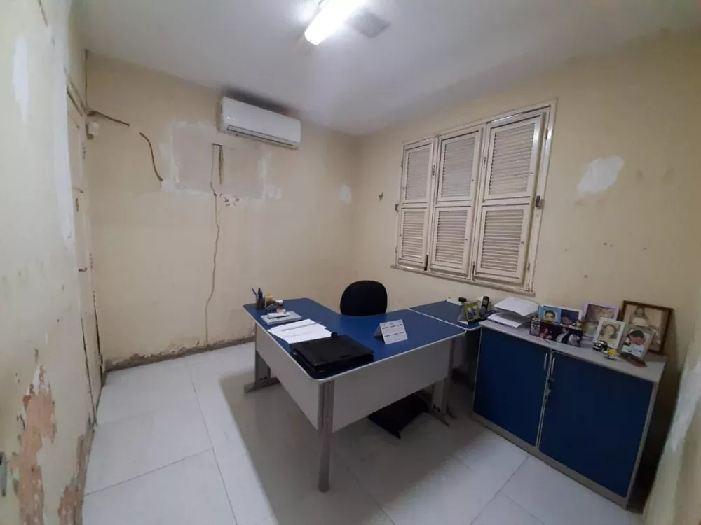 Casa, 4 quartos, 300 m² - Foto 2