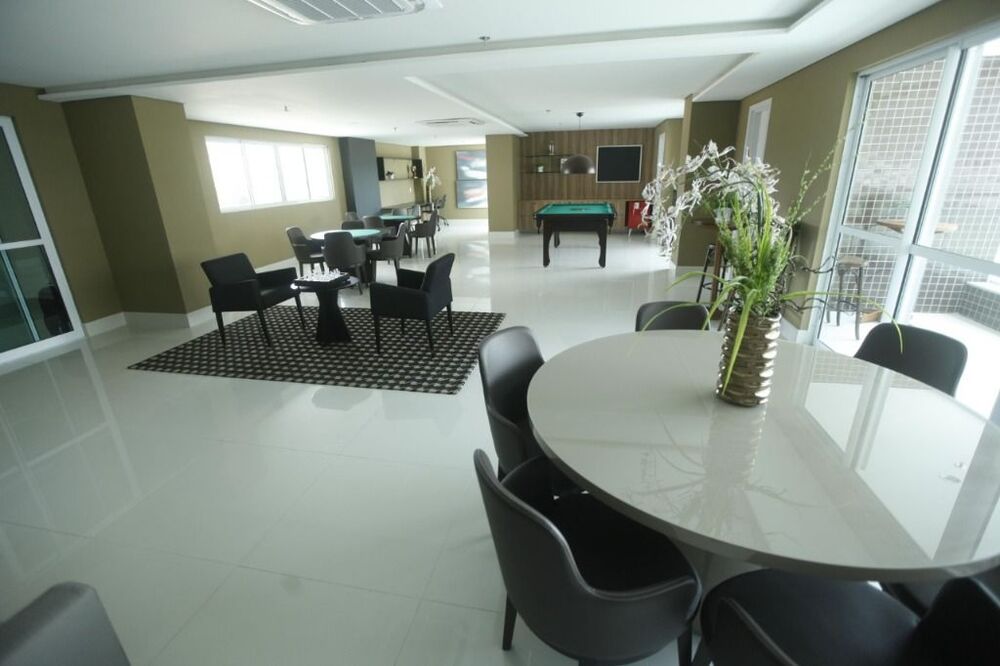 Apartamento à venda com 3 quartos, 162m² - Foto 3