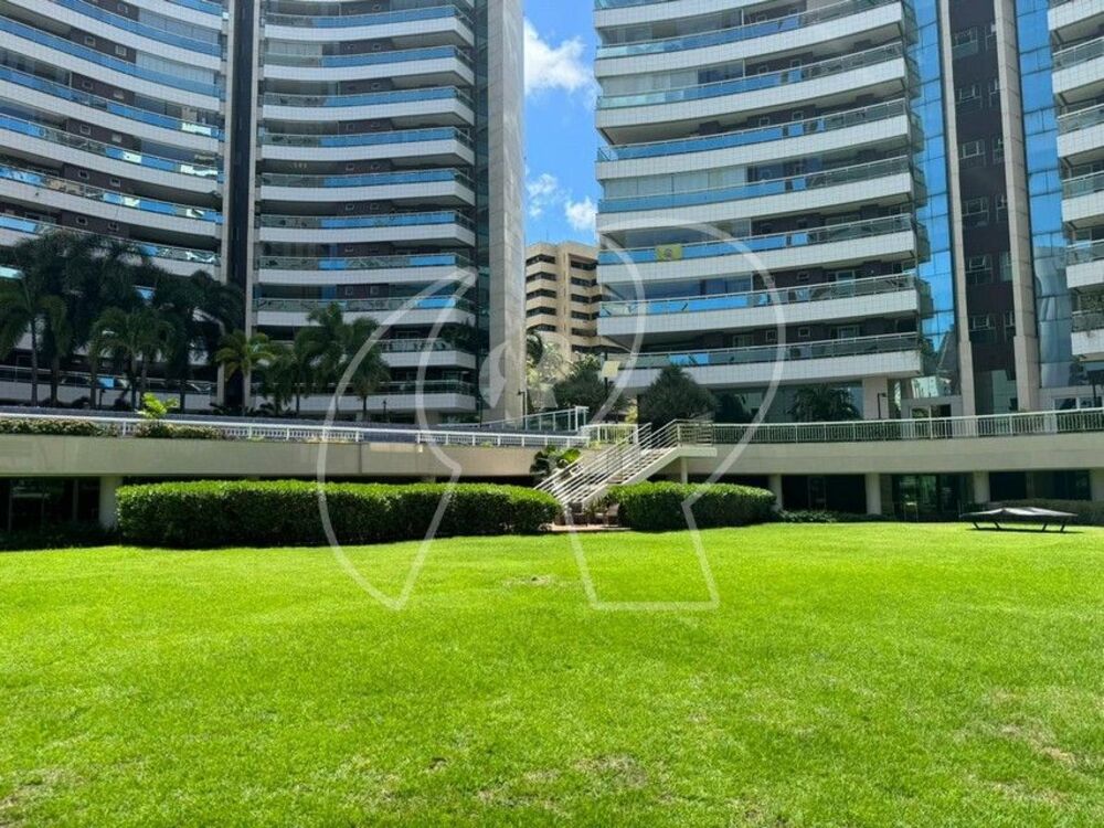 Apartamento, 3 quartos, 259 m² - Foto 2