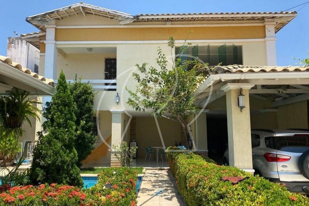 Casa à venda com 4 quartos, 368m² - Foto 1