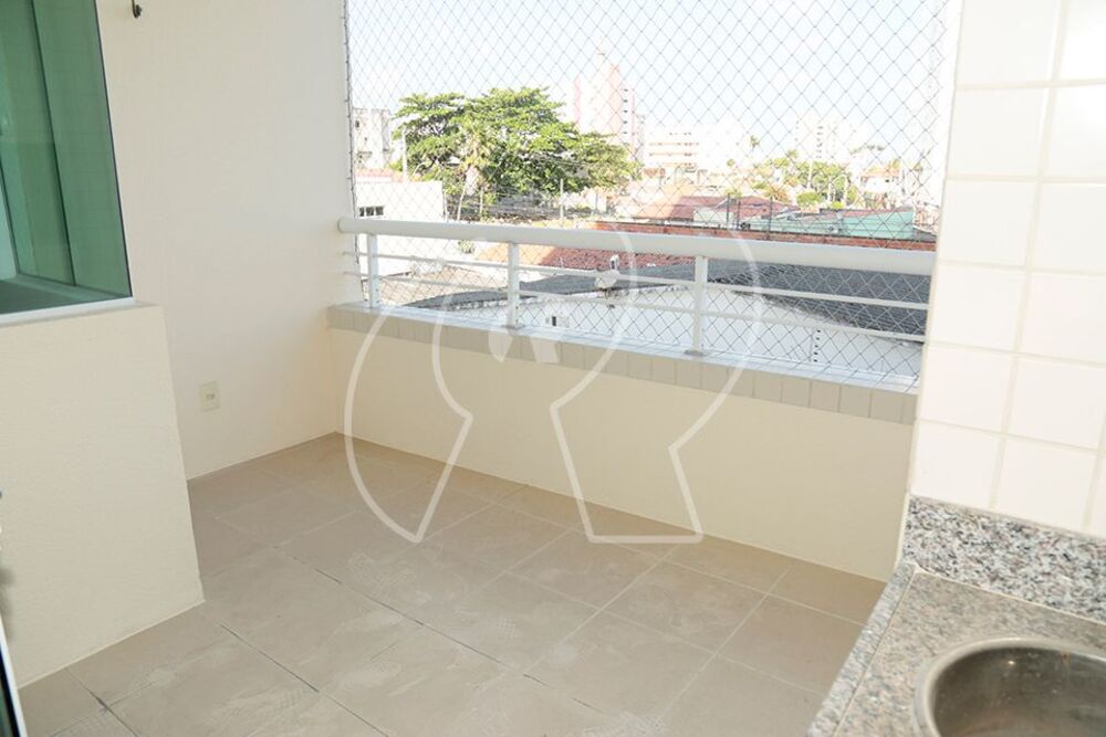 Apartamento à venda com 3 quartos, 119m² - Foto 3