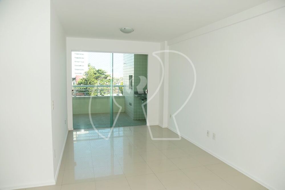 Apartamento à venda com 3 quartos, 119m² - Foto 1