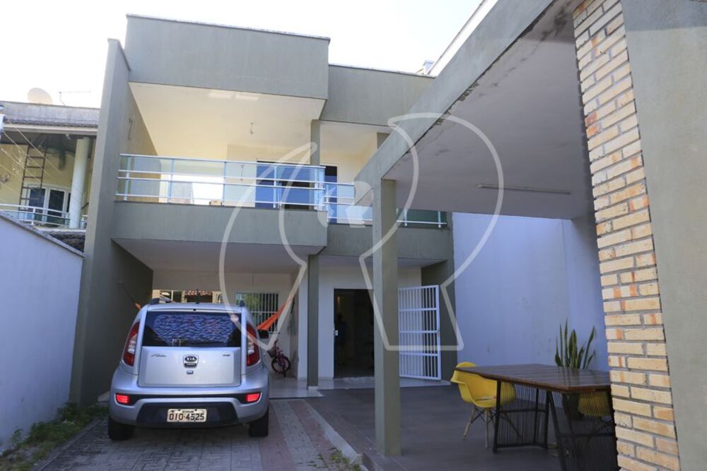 Casa, 3 quartos, 180 m² - Foto 1