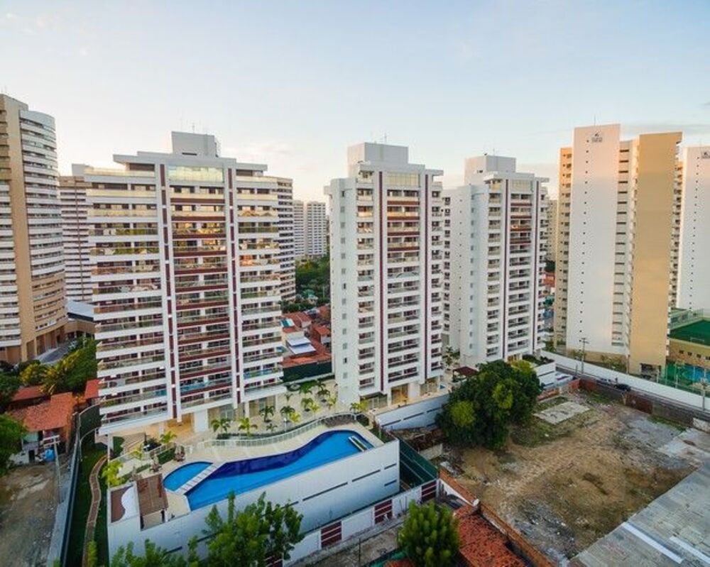Apartamento à venda com 3 quartos, 116m² - Foto 1