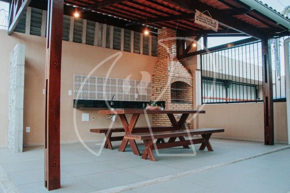 Casa, 4 quartos, 292 m² - Foto 2