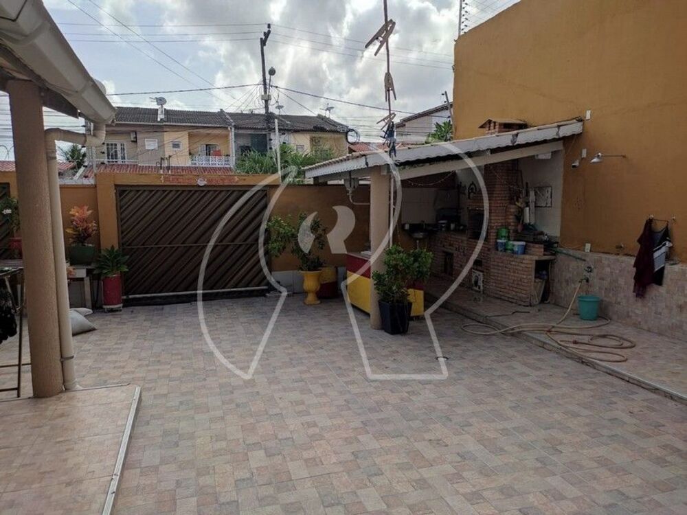 Casa, 6 quartos, 260 m² - Foto 4