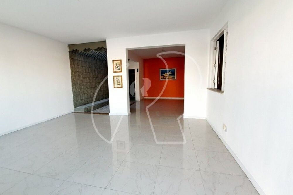 Casa, 4 quartos, 303 m² - Foto 3