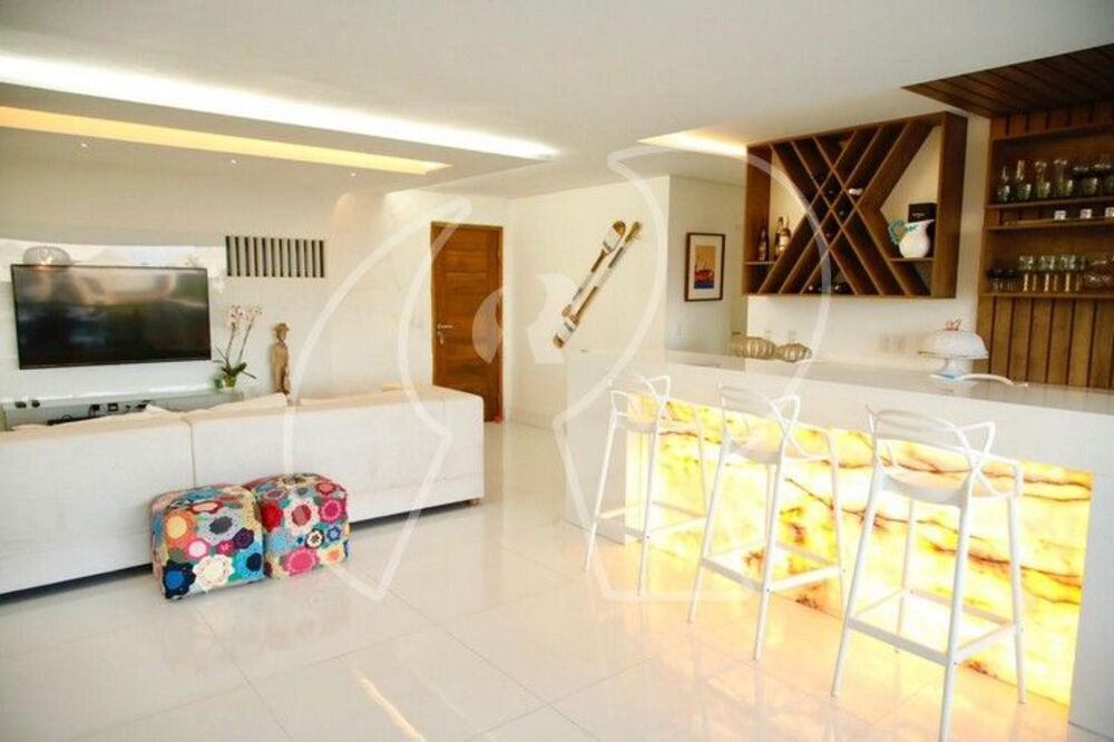 Cobertura à venda com 5 quartos, 190m² - Foto 1