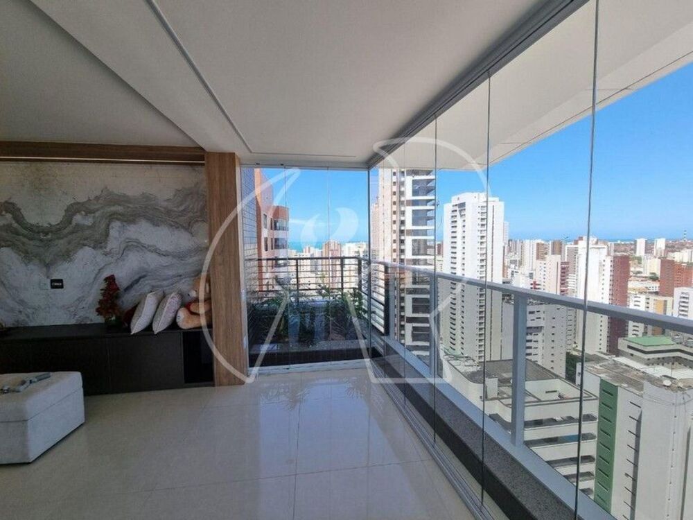 Apartamento, 3 quartos, 209 m² - Foto 1
