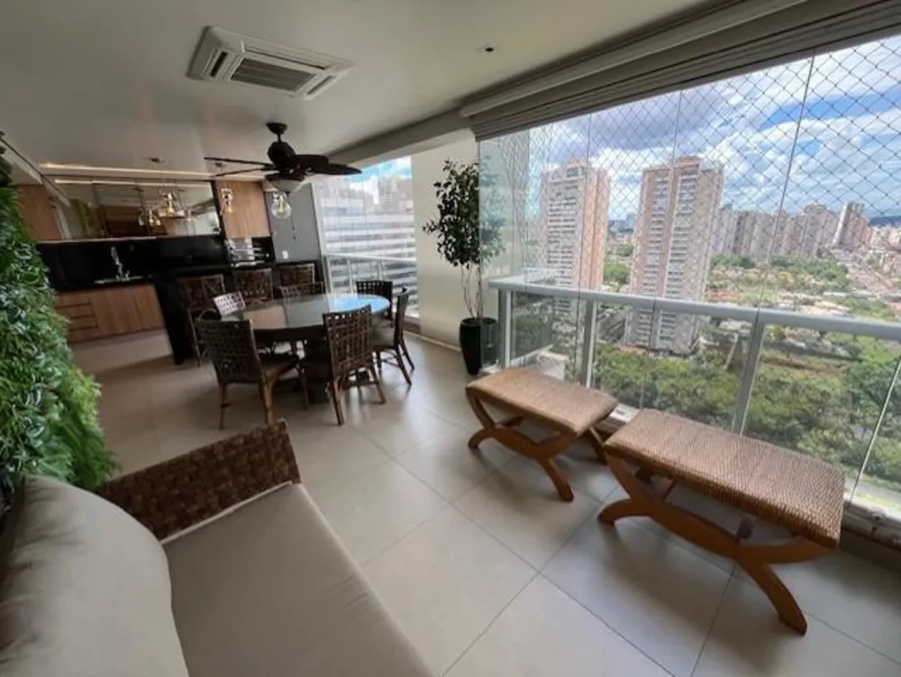 Apartamento, 3 quartos, 227 m² - Foto 1