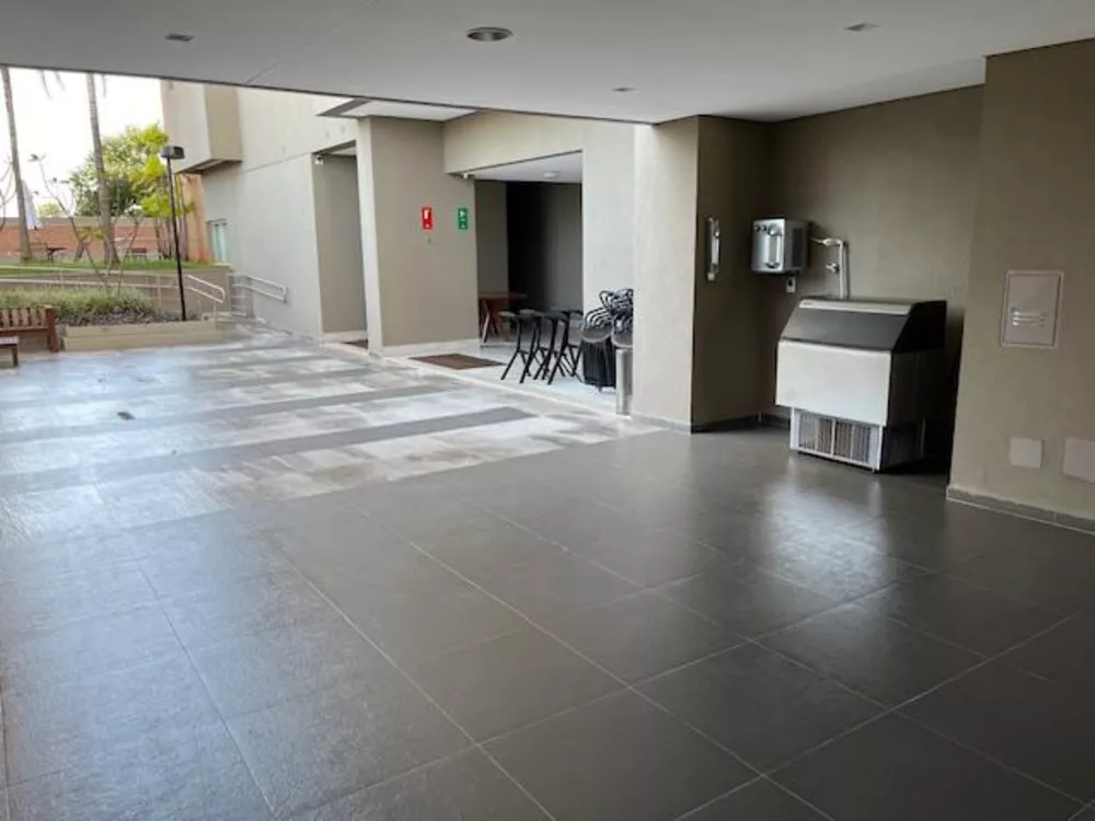 Apartamento à venda com 4 quartos, 245m² - Foto 3