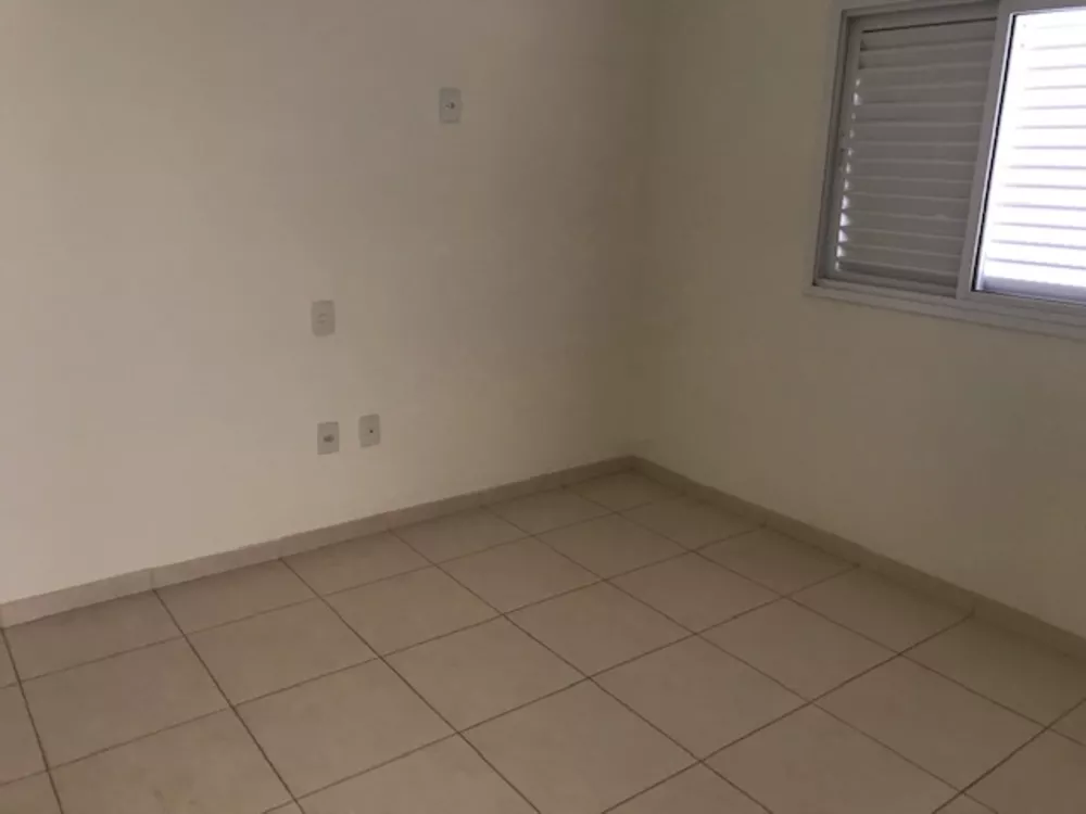 Apartamento à venda com 2 quartos, 70m² - Foto 7