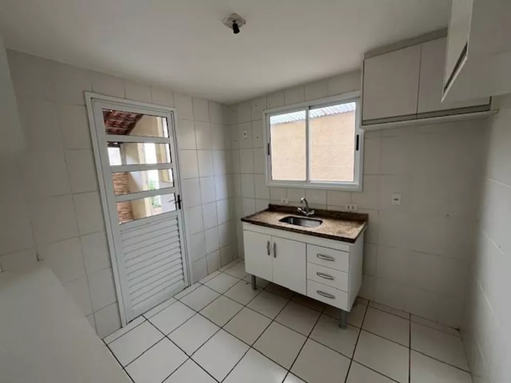 Casa de Condomínio à venda com 3 quartos, 100m² - Foto 12