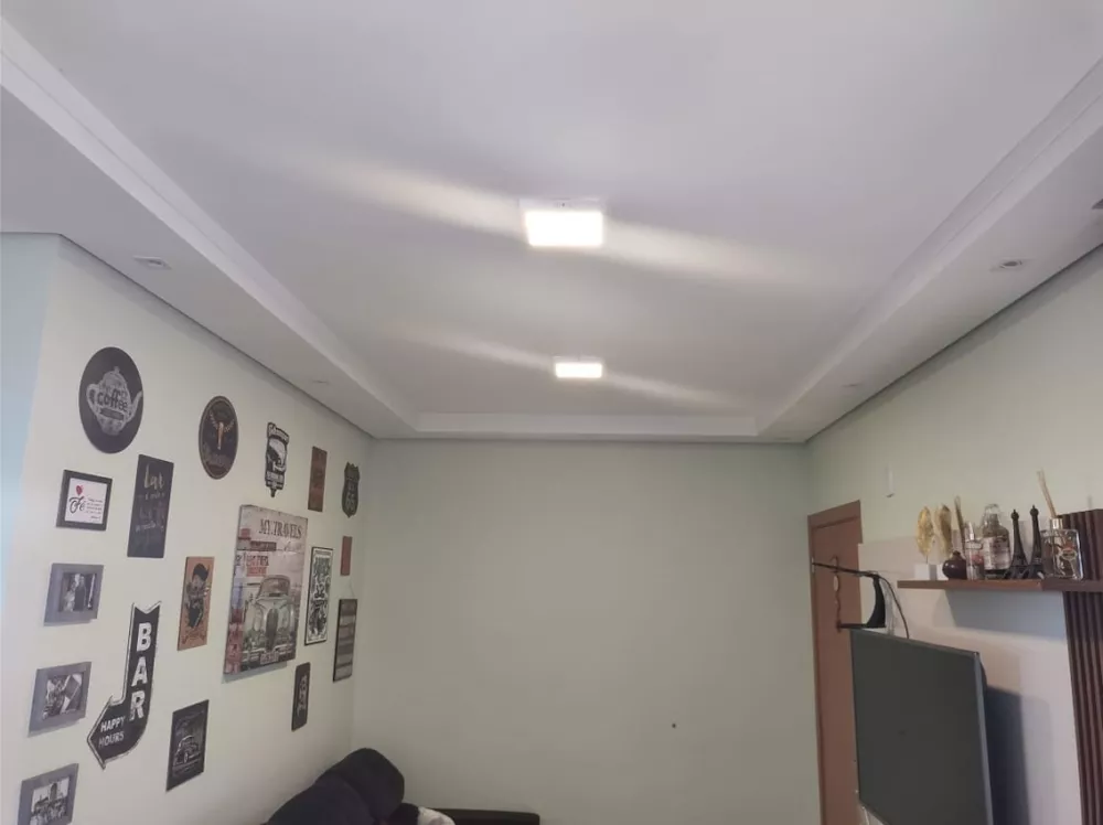 Apartamento à venda com 2 quartos, 41m² - Foto 9