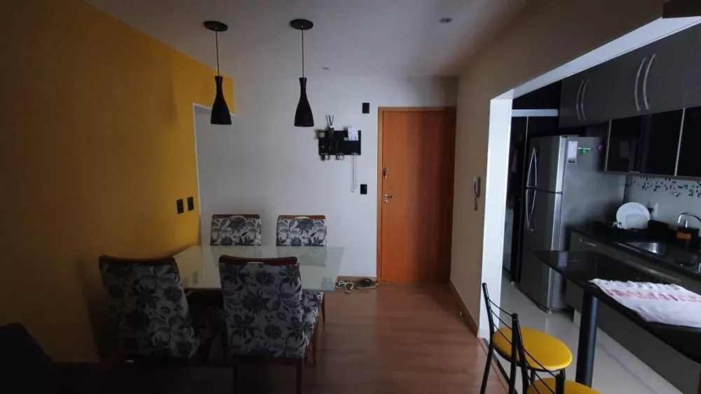 Apartamento à venda com 2 quartos, 57m² - Foto 1