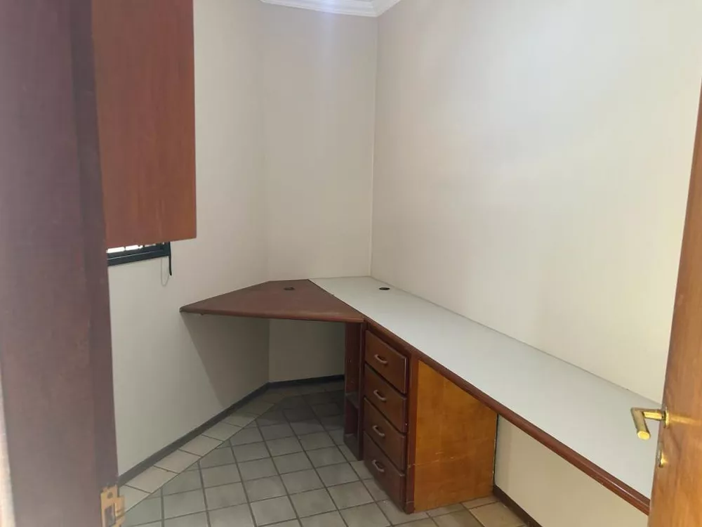 Apartamento à venda com 3 quartos, 159m² - Foto 3