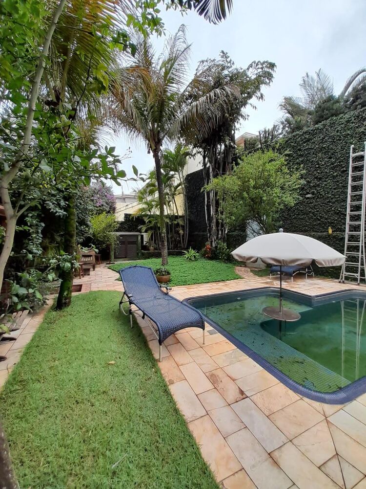 Casa de Condomínio à venda com 4 quartos, 361m² - Foto 4
