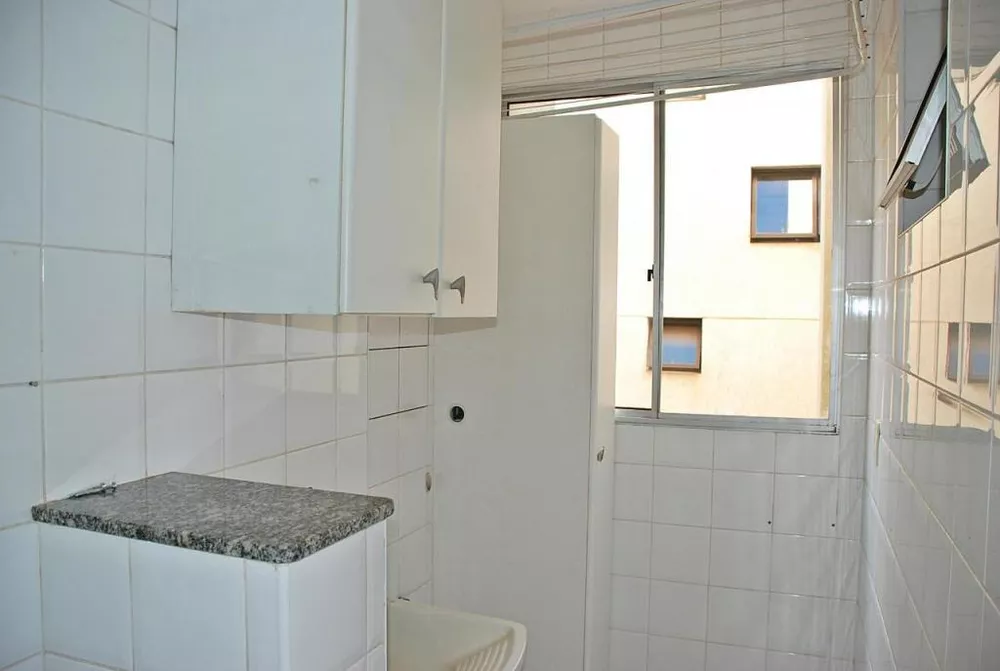 Apartamento à venda com 2 quartos, 55m² - Foto 7