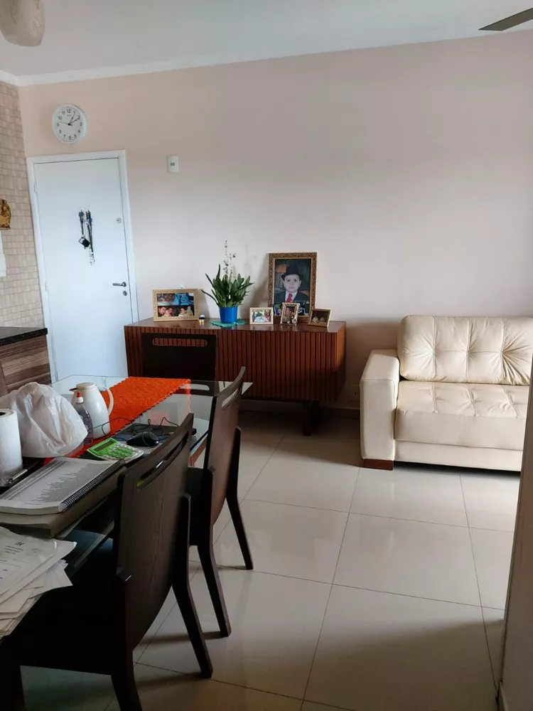 Apartamento à venda com 3 quartos, 65m² - Foto 4