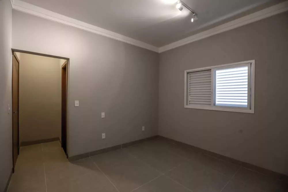 Casa de Condomínio à venda com 3 quartos, 217m² - Foto 12