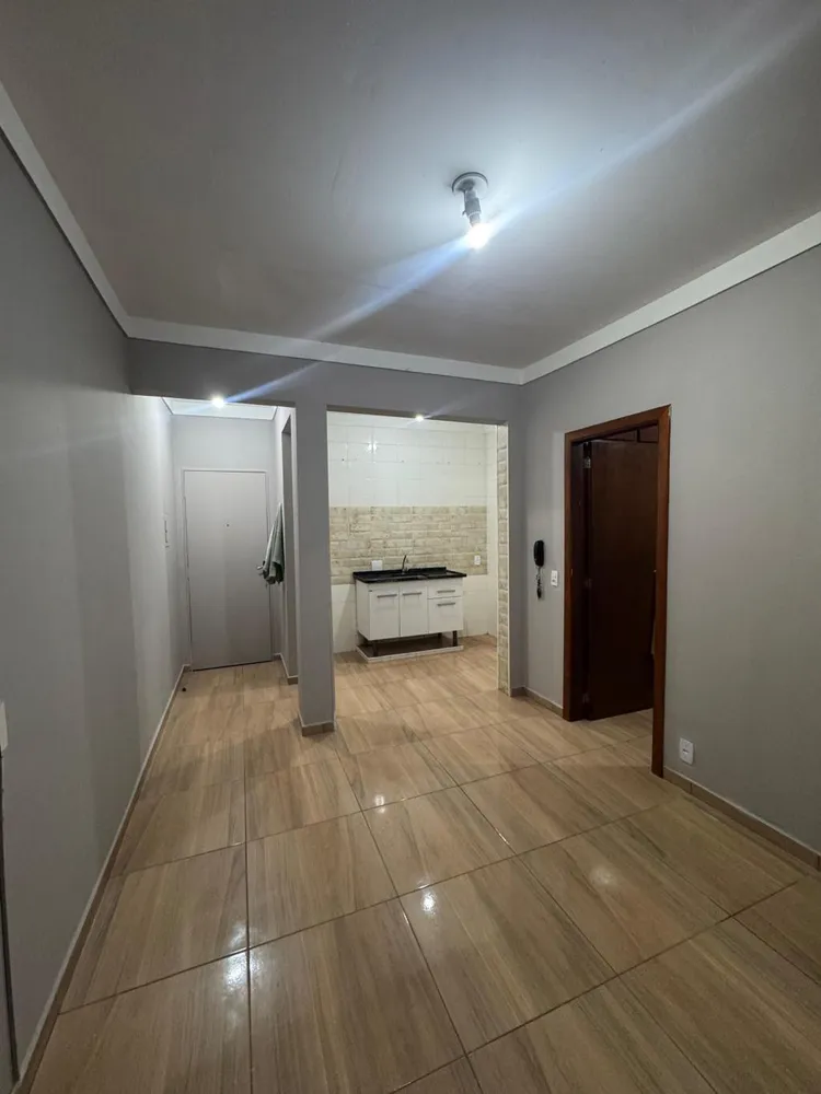 Apartamento, 1 quarto, 37 m² - Foto 1