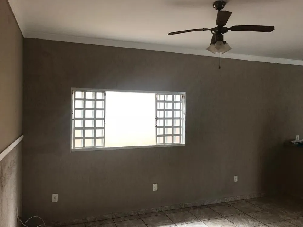 Casa, 3 quartos, 77 m² - Foto 1