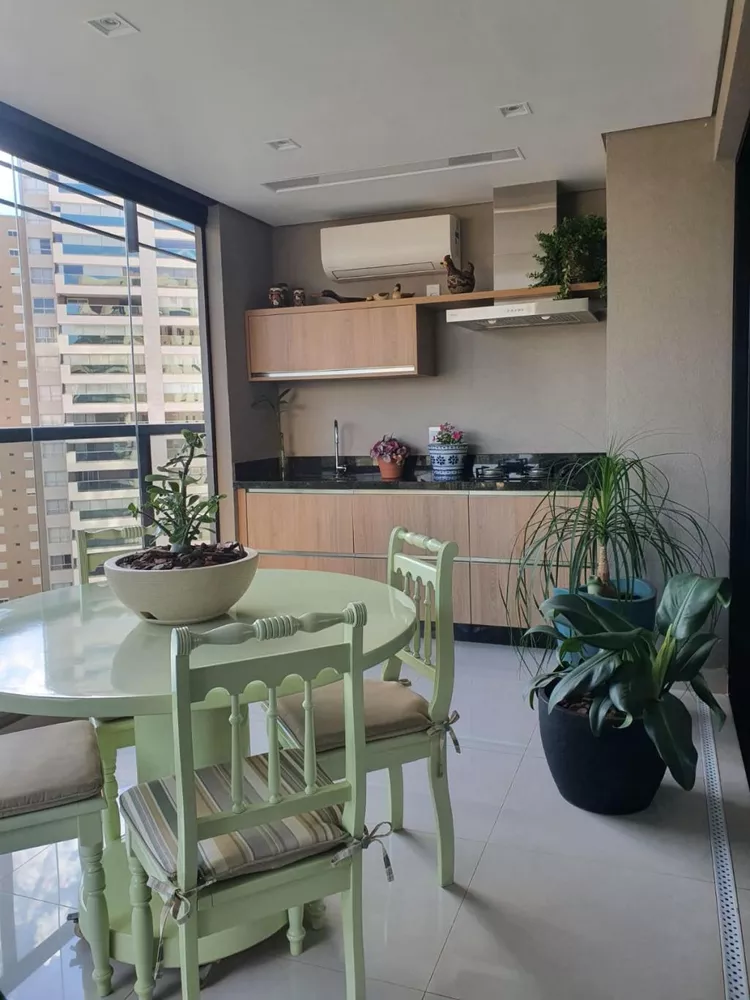 Apartamento à venda com 3 quartos, 160m² - Foto 11