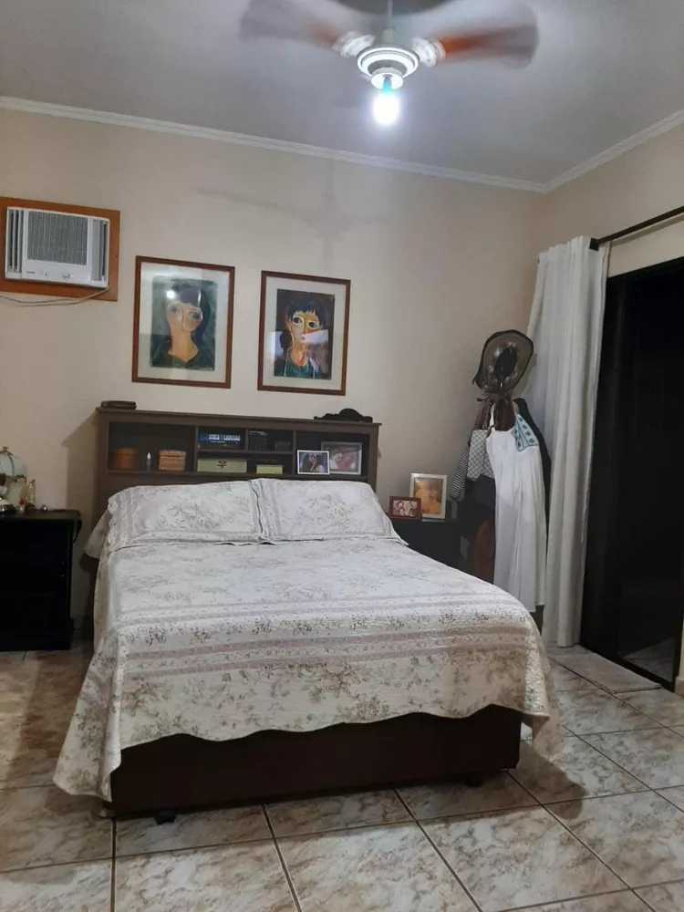 Apartamento à venda com 4 quartos, 139m² - Foto 2