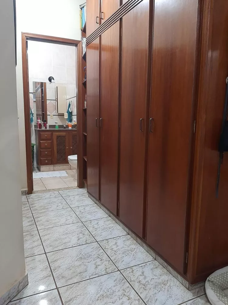 Apartamento à venda com 4 quartos, 139m² - Foto 9