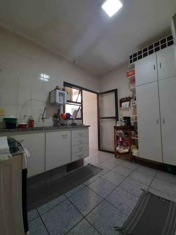 Apartamento à venda com 4 quartos, 139m² - Foto 10