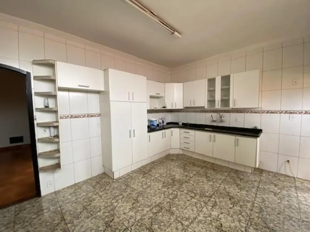 Casa, 4 quartos, 281 m² - Foto 10