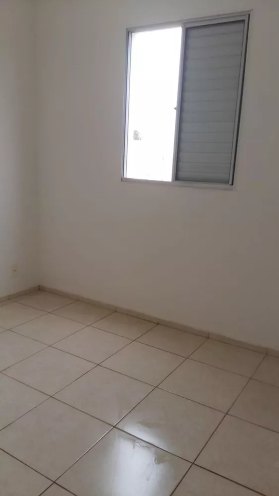 Apartamento à venda com 2 quartos, 45m² - Foto 2