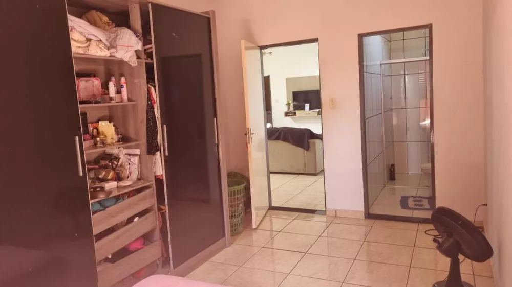 Casa à venda com 3 quartos, 181m² - Foto 13