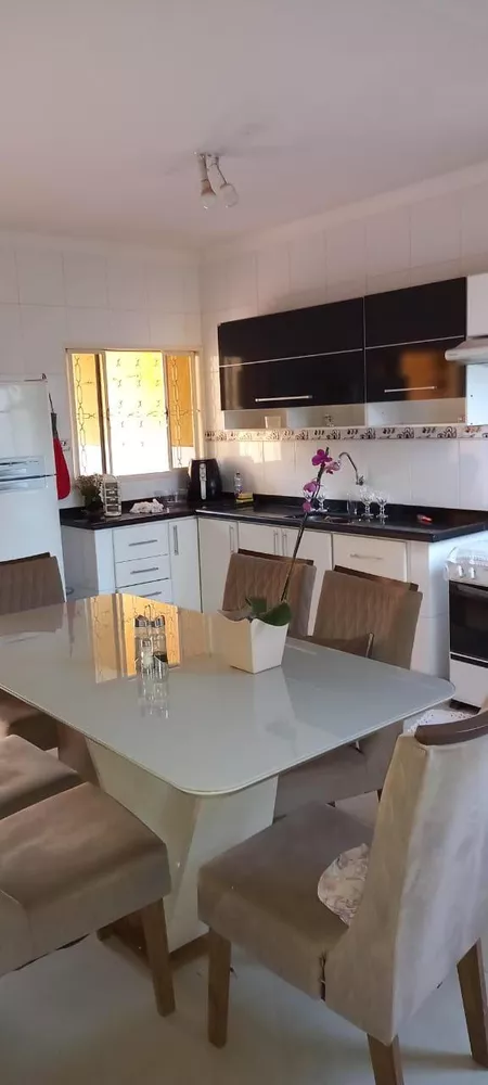 Casa à venda com 4 quartos, 193m² - Foto 8