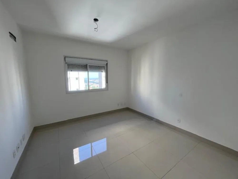 Apartamento, 3 quartos, 295 m² - Foto 2