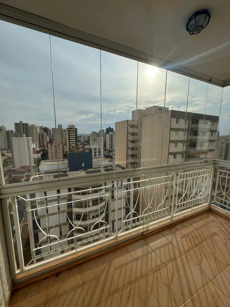 Apartamento, 3 quartos, 134 m² - Foto 2