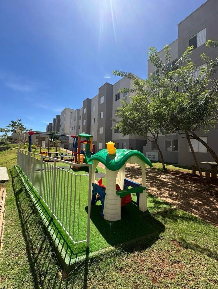 Apartamento à venda com 2 quartos, 45m² - Foto 2