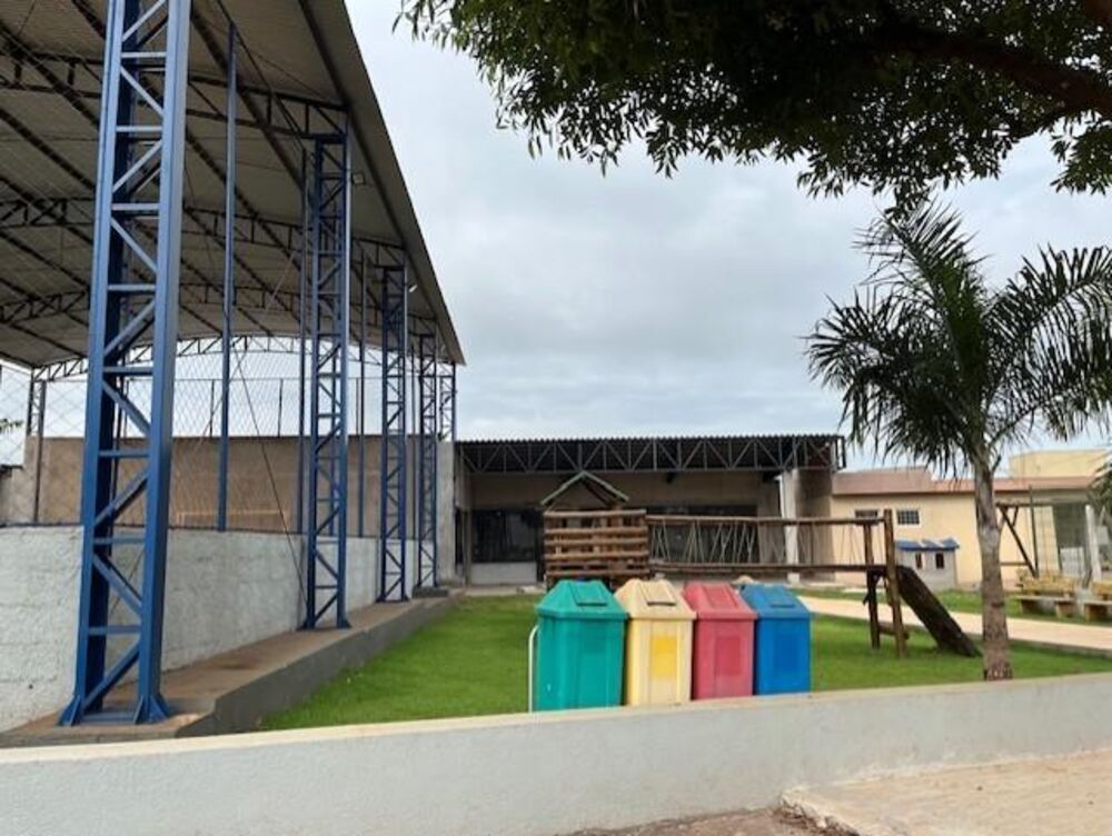 Casa de Condomínio à venda com 5 quartos, 500m² - Foto 4