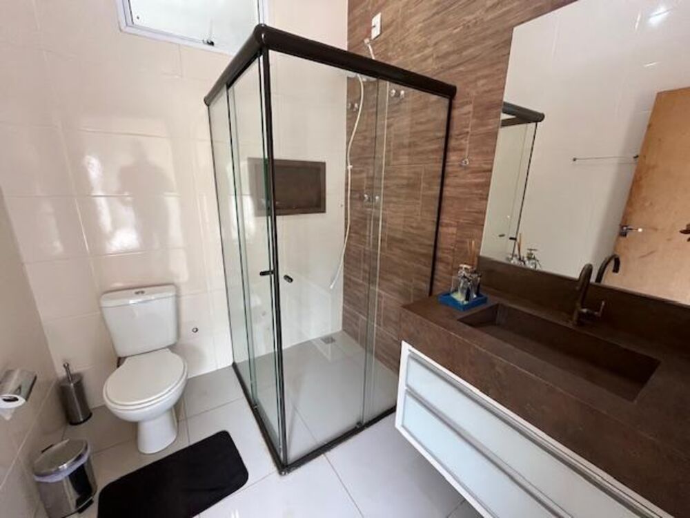 Casa de Condomínio à venda com 5 quartos, 500m² - Foto 2