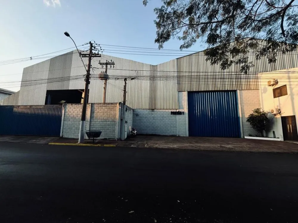Depósito-Galpão, 1069 m² - Foto 1