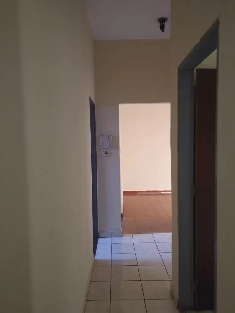 Casa, 6 quartos, 250 m² - Foto 4