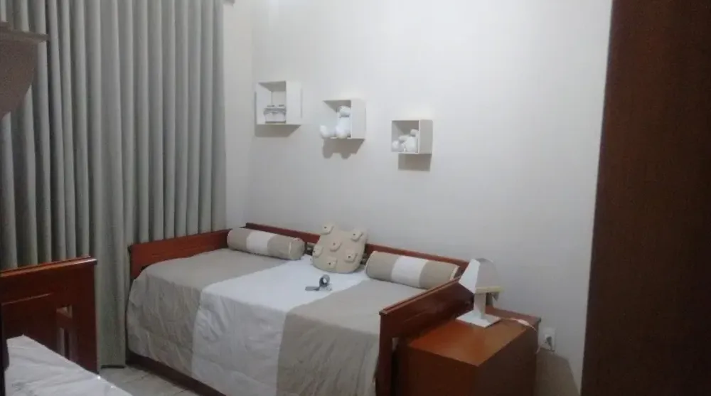 Casa, 3 quartos, 360 m² - Foto 2