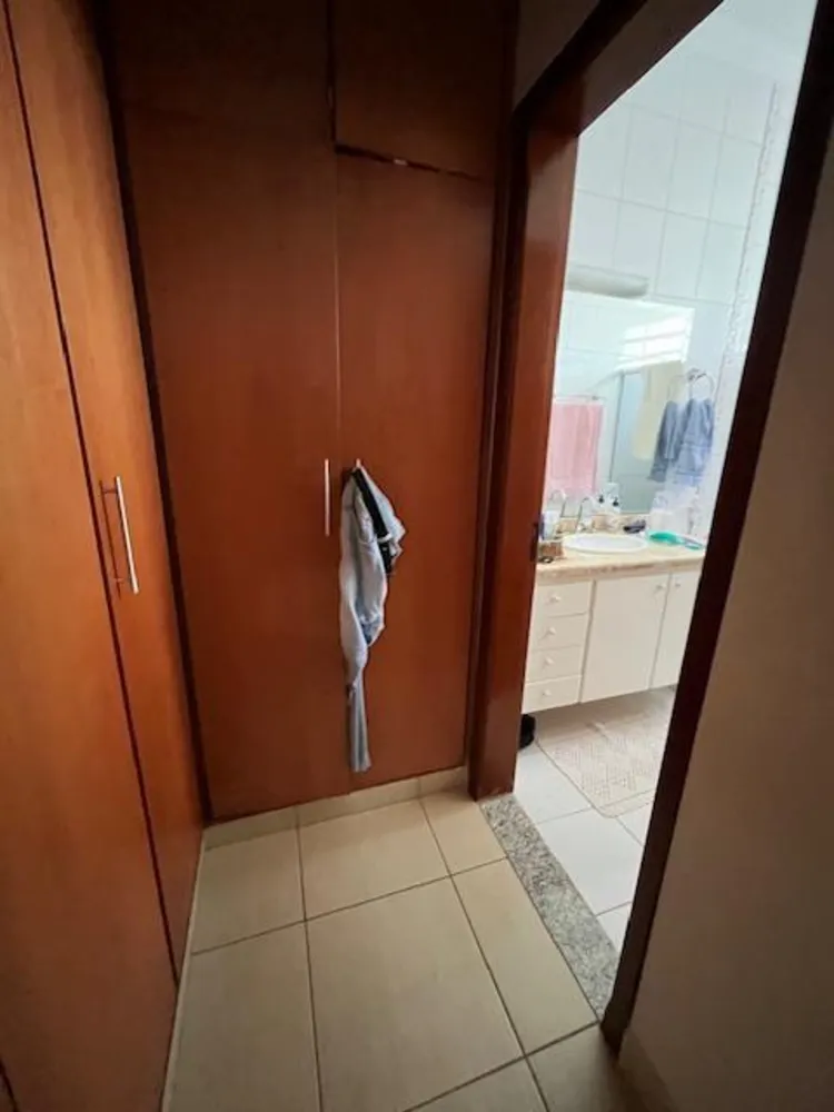 Casa, 3 quartos, 210 m² - Foto 4