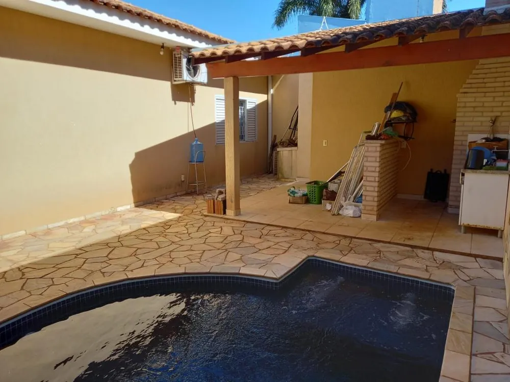 Casa, 3 quartos, 210 m² - Foto 13
