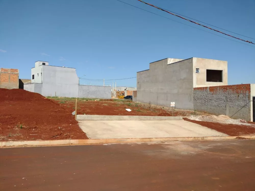 Terreno à venda, 200m² - Foto 1