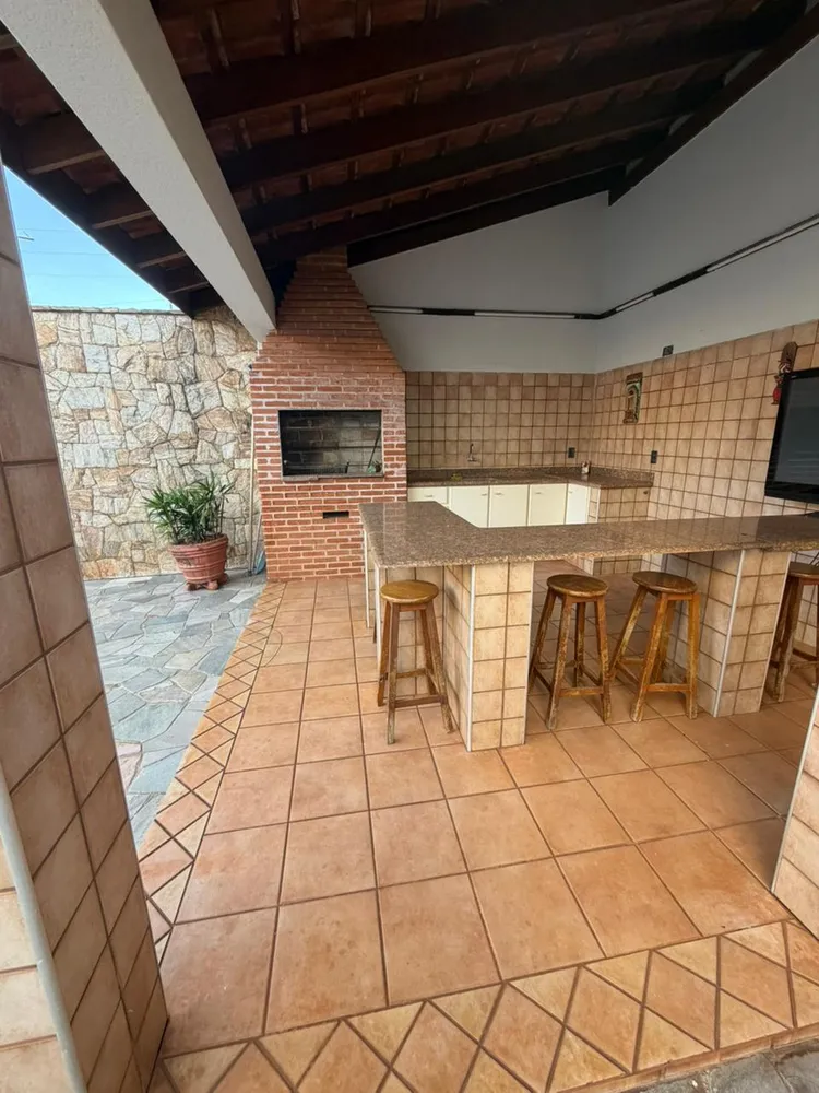 Casa, 3 quartos, 260 m² - Foto 3