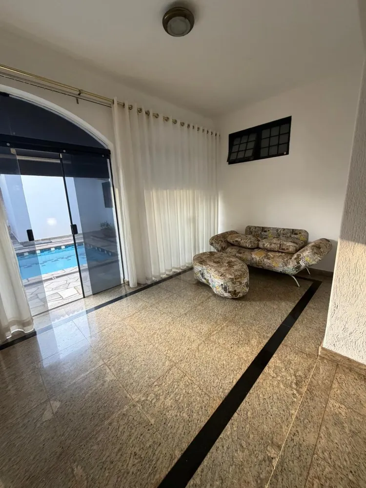 Casa, 3 quartos, 260 m² - Foto 6