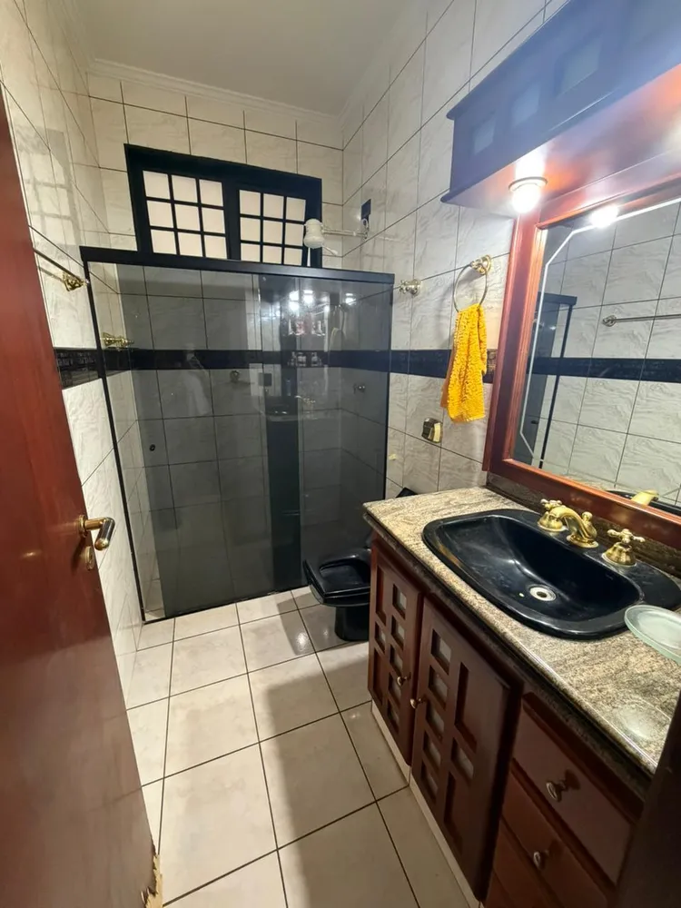 Casa, 3 quartos, 260 m² - Foto 9